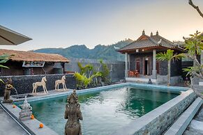 Latengaya Mount Batur Bungalow