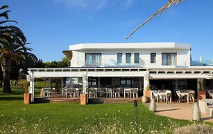 Gecko Hotel & Beach Club