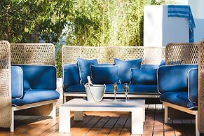 Gecko Hotel & Beach Club