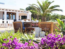 Gecko Hotel & Beach Club