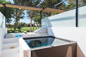 Gecko Hotel & Beach Club