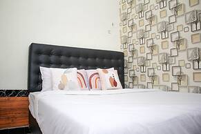 Super OYO Capital O 2258 Santana Syariah Guest House