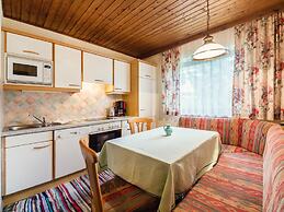 Beautiful Apartment With Garden