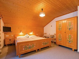 Cozy Apartment in Wald- Konigsleiten