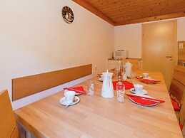 Cozy Apartment in Wald- Konigsleiten