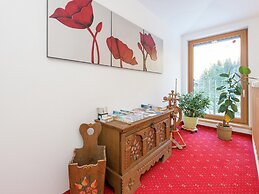 Cozy Apartment in Wald- Konigsleiten