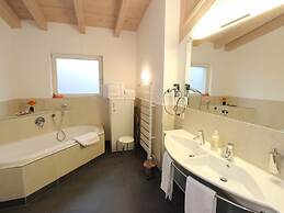 Contemporary Apartment in Leogang near Ski Area