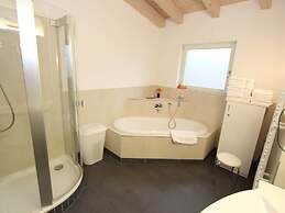 Contemporary Apartment in Leogang near Ski Area