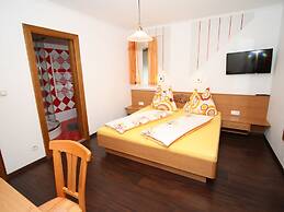 Spacious Holiday Home in Goldegg near Ski Area