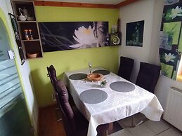 Cozy Apartment With Garden in Salzburger Land