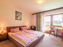 Contemporary Apartment in Maishofen near Ski Area