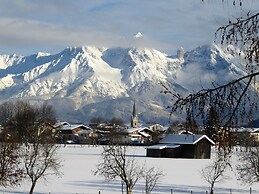 Spacious Apartment near Ski Trail in Maishofen