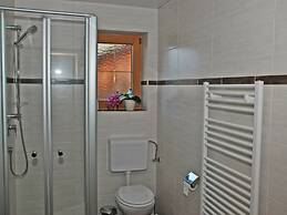 Apartment With Balcony in Hart im Zillertaler