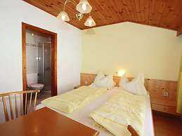 Vintage Apartment in Fügen near Ski Area