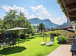 Vintage Apartment in Fügen near Ski Area