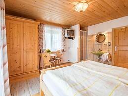 Vintage Apartment in Fügen near Ski Area