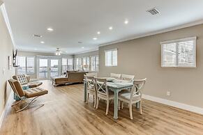 Oceanfront Beach House with Spacious Backyard by RedAwning