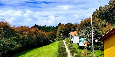 Hospedaje Santaelena-Chalets de Montaña