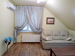 Guest house Kiev forest