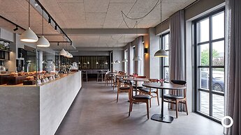 Grandi by Center Hotels