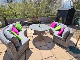 Inviting 2 Bedroom Barn Conversion, Rural Norfolk