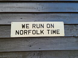 Inviting 2 Bedroom Barn Conversion, Rural Norfolk