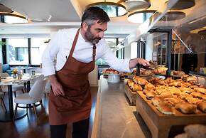 Athens Capital Center Hotel-MGallery Collection