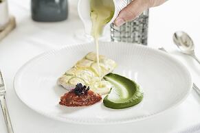 Athens Capital Center Hotel-MGallery Collection