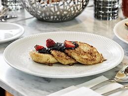 Athens Capital Center Hotel-MGallery Collection