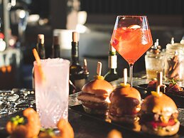 Athens Capital Center Hotel-MGallery Collection