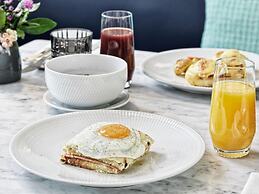 Athens Capital Center Hotel-MGallery Collection