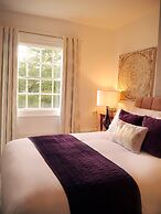 Guestling Hall Hotel