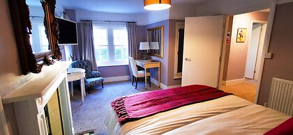 Guestling Hall Hotel