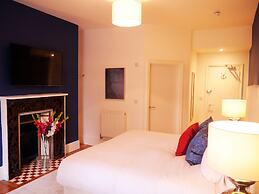 Guestling Hall Hotel