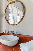 The Pearl - Marbella B&B