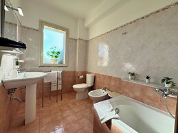 New Naxos Village