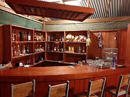 Amazon Journeys Lodge & Expedition