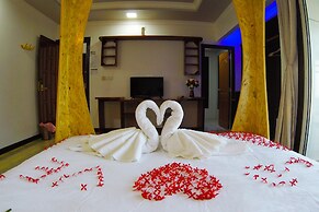 Athens View Guraidhoo