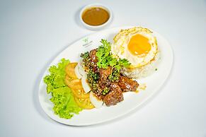 Poulo Wai Hotel and Apartment