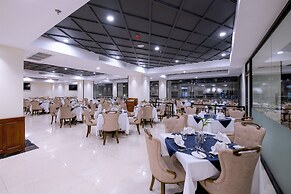 Poulo Wai Hotel and Apartment