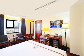 Poulo Wai Hotel and Apartment