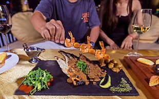 Poulo Wai Hotel and Apartment