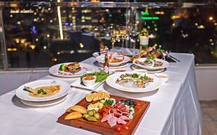 Poulo Wai Hotel and Apartment