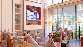 Poulo Wai Hotel and Apartment