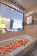 Poulo Wai Hotel and Apartment