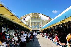 Poulo Wai Hotel and Apartment