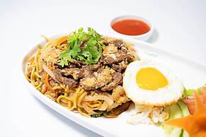 Poulo Wai Hotel and Apartment