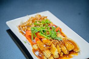 Poulo Wai Hotel and Apartment