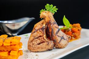 Poulo Wai Hotel and Apartment