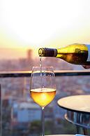 Poulo Wai Hotel and Apartment